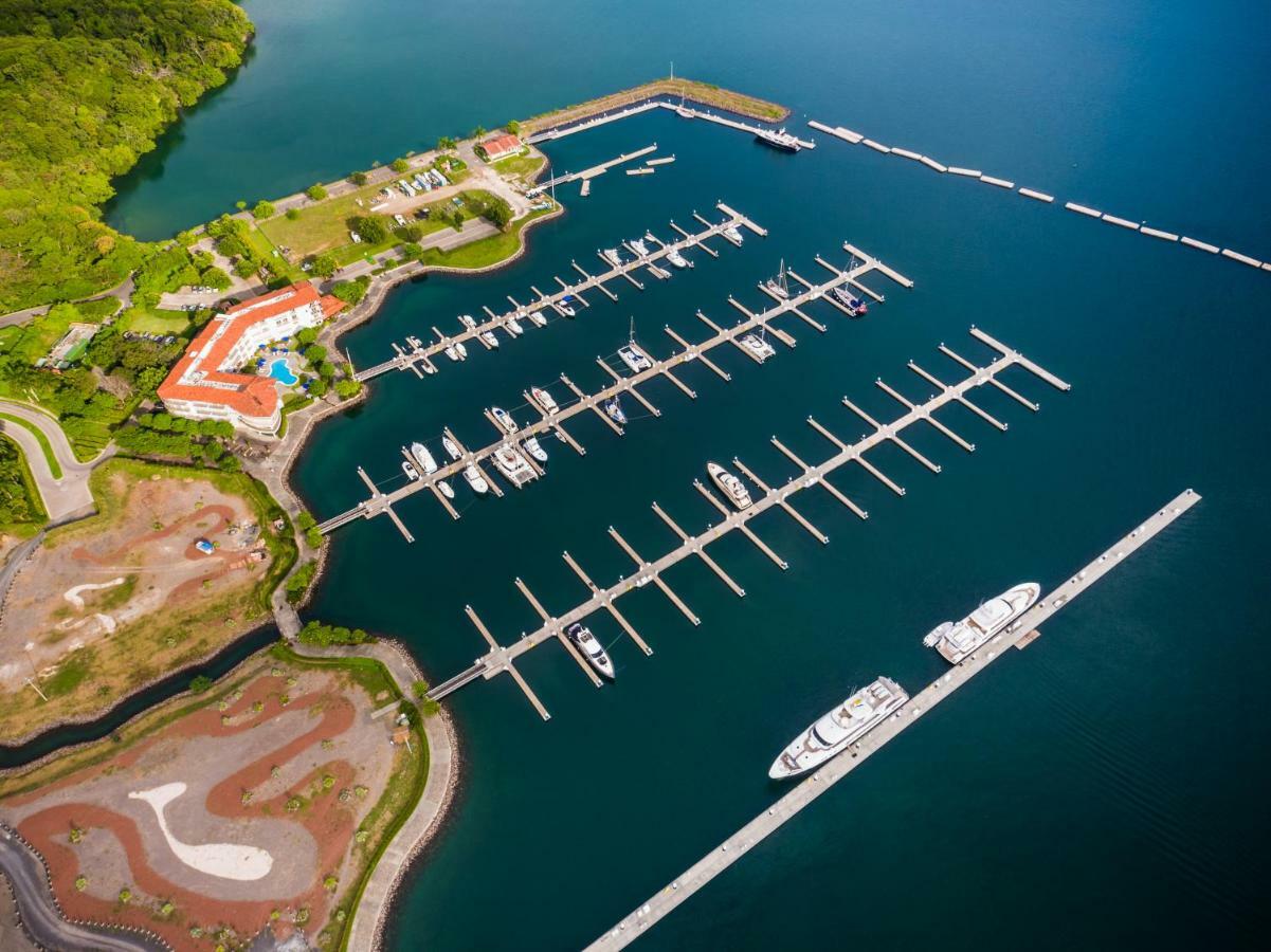 Marina Papagayo Suites Кулебра Экстерьер фото